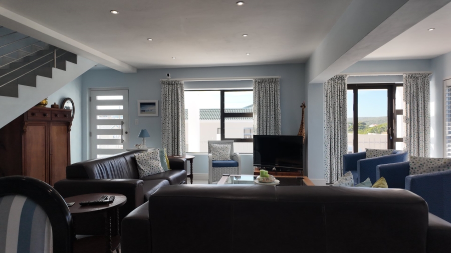 3 Bedroom Property for Sale in Stilbaai Wes Western Cape